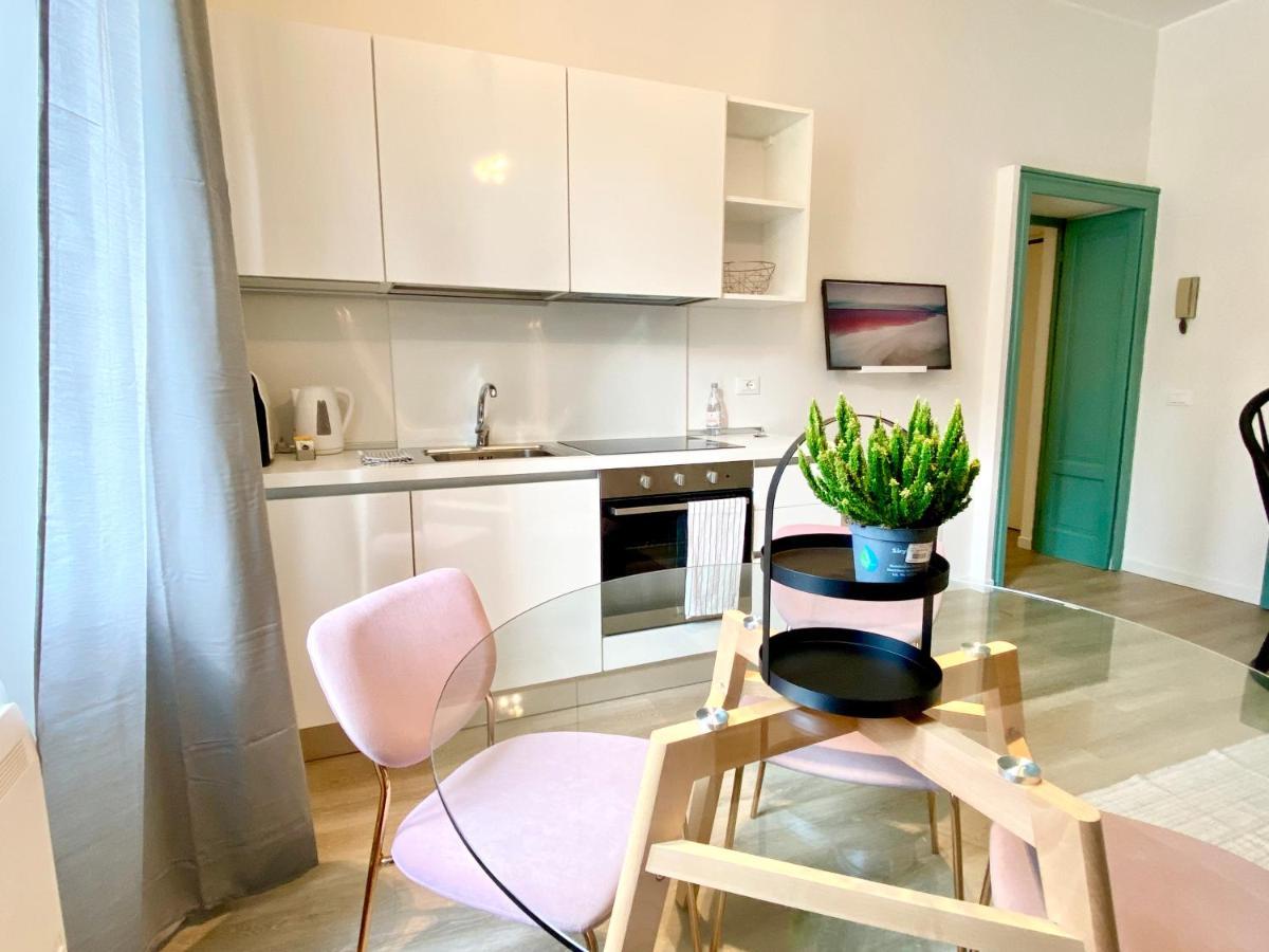 Fara Cinque Small Apartment Milán Exterior foto